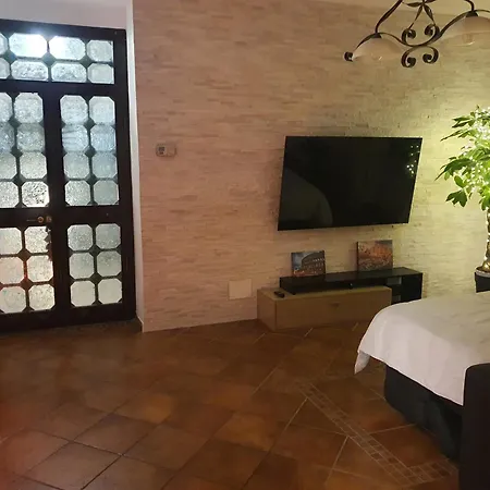 Il Sole Di Roma Villa *